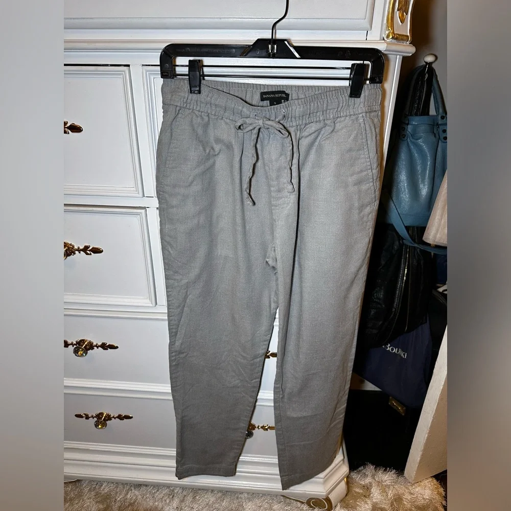 Banana Republic men’s banana
